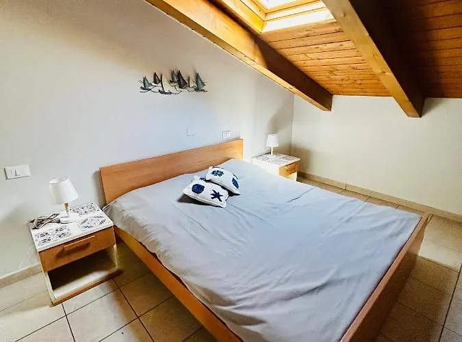 Casa Lunae Crociata *